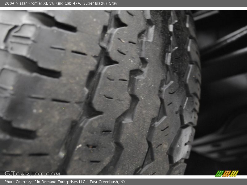 Super Black / Gray 2004 Nissan Frontier XE V6 King Cab 4x4