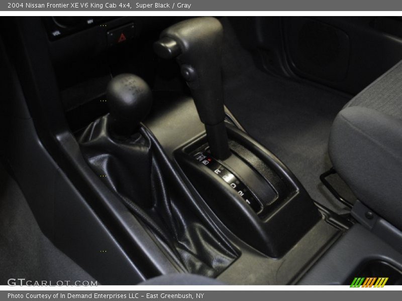 Super Black / Gray 2004 Nissan Frontier XE V6 King Cab 4x4