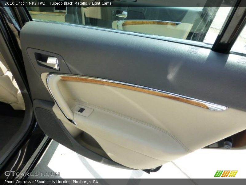 Tuxedo Black Metallic / Light Camel 2010 Lincoln MKZ FWD
