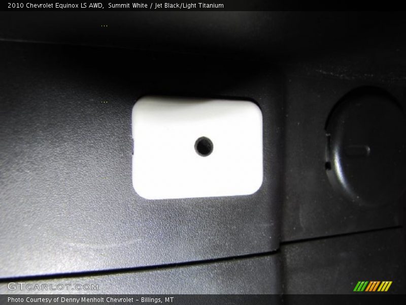 Summit White / Jet Black/Light Titanium 2010 Chevrolet Equinox LS AWD