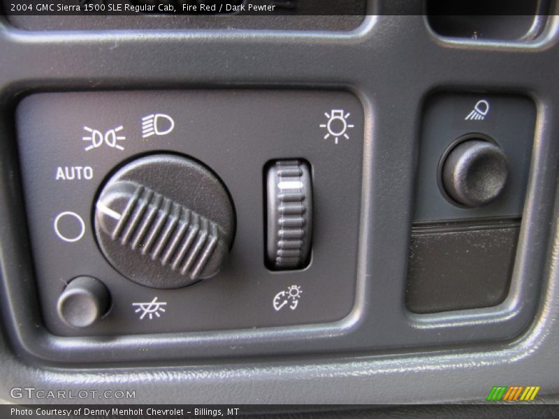 Controls of 2004 Sierra 1500 SLE Regular Cab