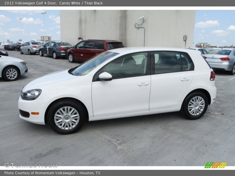 Candy White / Titan Black 2013 Volkswagen Golf 4 Door