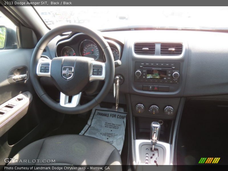 Black / Black 2013 Dodge Avenger SXT