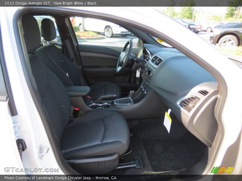 New Bright White / Black 2013 Dodge Avenger SXT