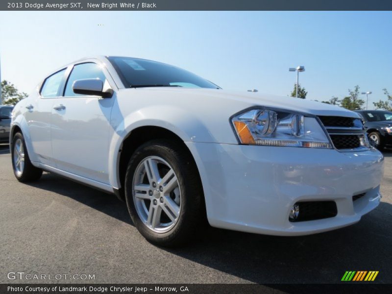 New Bright White / Black 2013 Dodge Avenger SXT