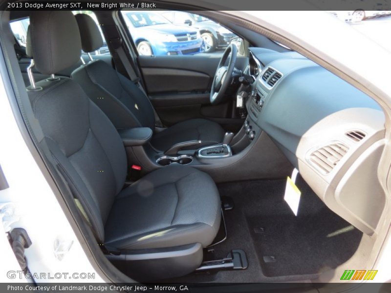 New Bright White / Black 2013 Dodge Avenger SXT