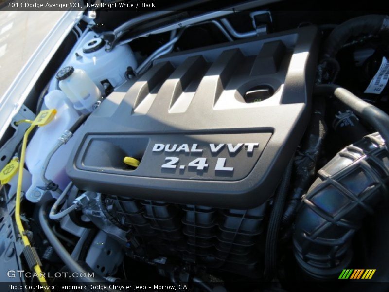 New Bright White / Black 2013 Dodge Avenger SXT