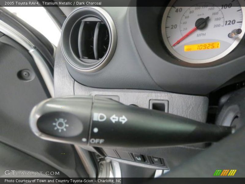 Titanium Metallic / Dark Charcoal 2005 Toyota RAV4