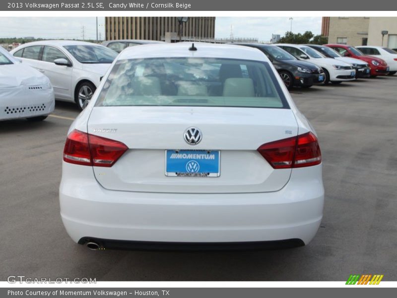 Candy White / Cornsilk Beige 2013 Volkswagen Passat 2.5L SE