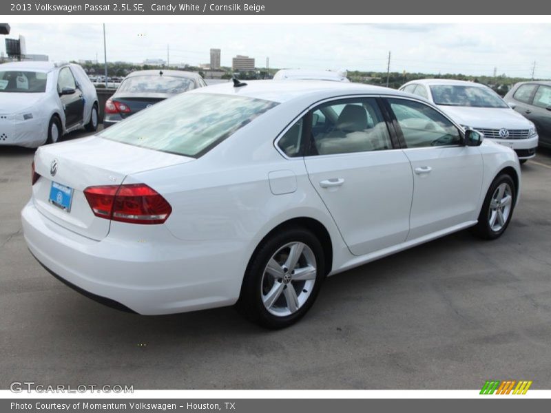 Candy White / Cornsilk Beige 2013 Volkswagen Passat 2.5L SE