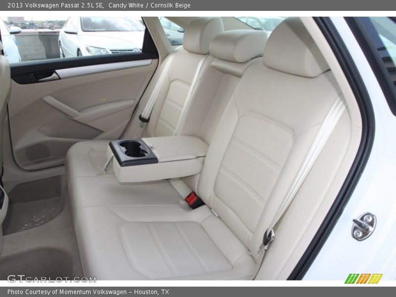 Candy White / Cornsilk Beige 2013 Volkswagen Passat 2.5L SE
