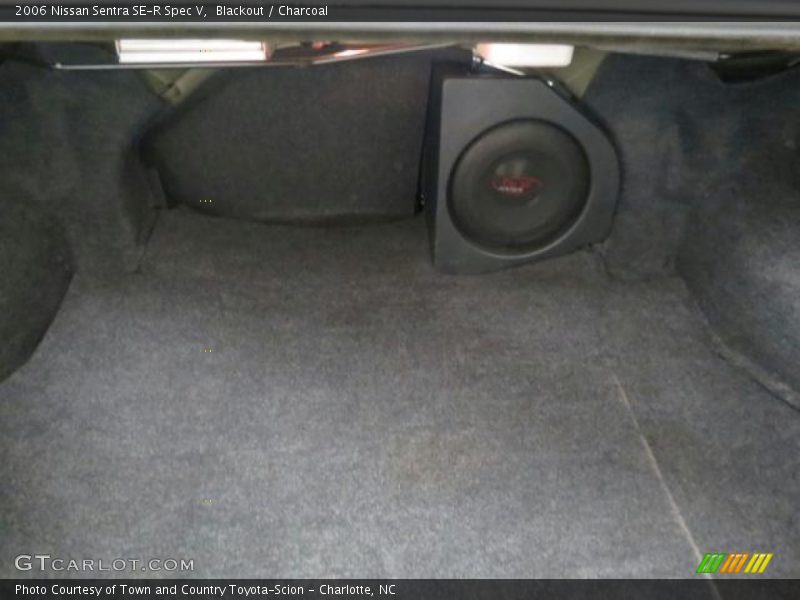 Blackout / Charcoal 2006 Nissan Sentra SE-R Spec V