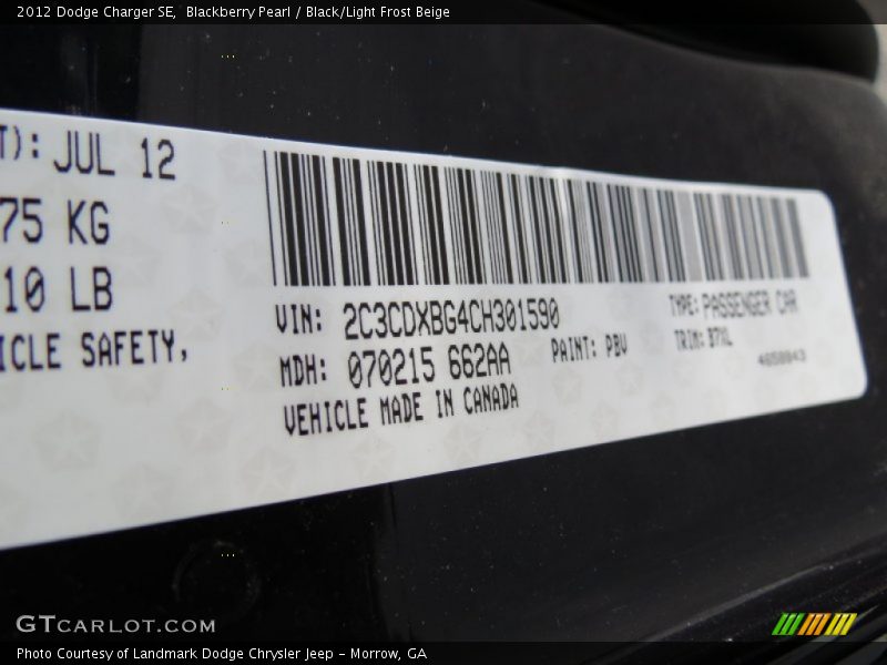 Blackberry Pearl / Black/Light Frost Beige 2012 Dodge Charger SE
