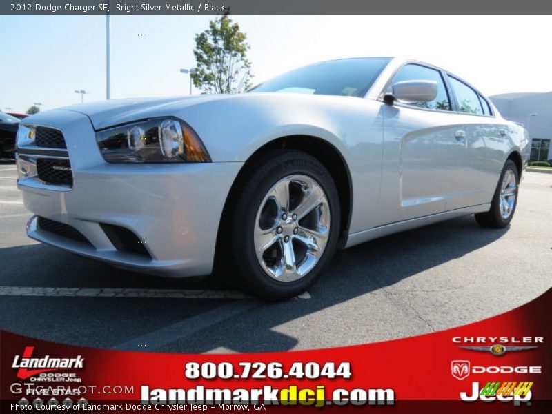 Bright Silver Metallic / Black 2012 Dodge Charger SE