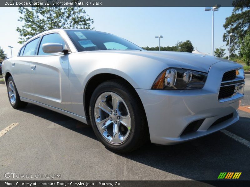 Bright Silver Metallic / Black 2012 Dodge Charger SE