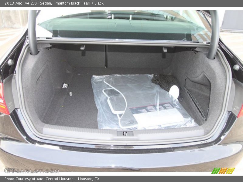 Phantom Black Pearl / Black 2013 Audi A4 2.0T Sedan