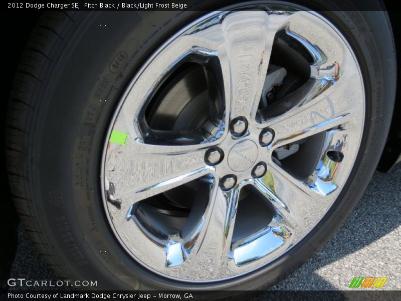 Pitch Black / Black/Light Frost Beige 2012 Dodge Charger SE