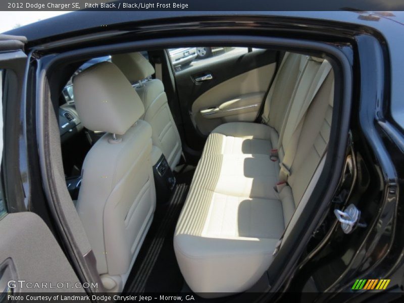 Pitch Black / Black/Light Frost Beige 2012 Dodge Charger SE