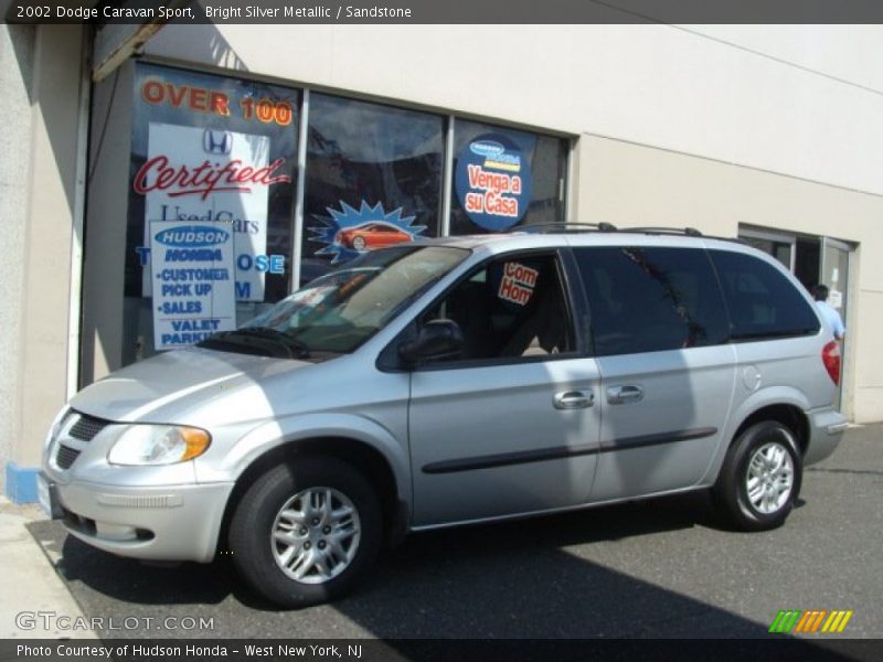 Bright Silver Metallic / Sandstone 2002 Dodge Caravan Sport