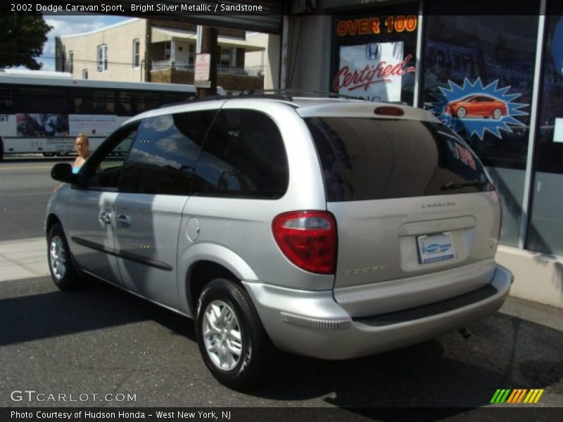 Bright Silver Metallic / Sandstone 2002 Dodge Caravan Sport