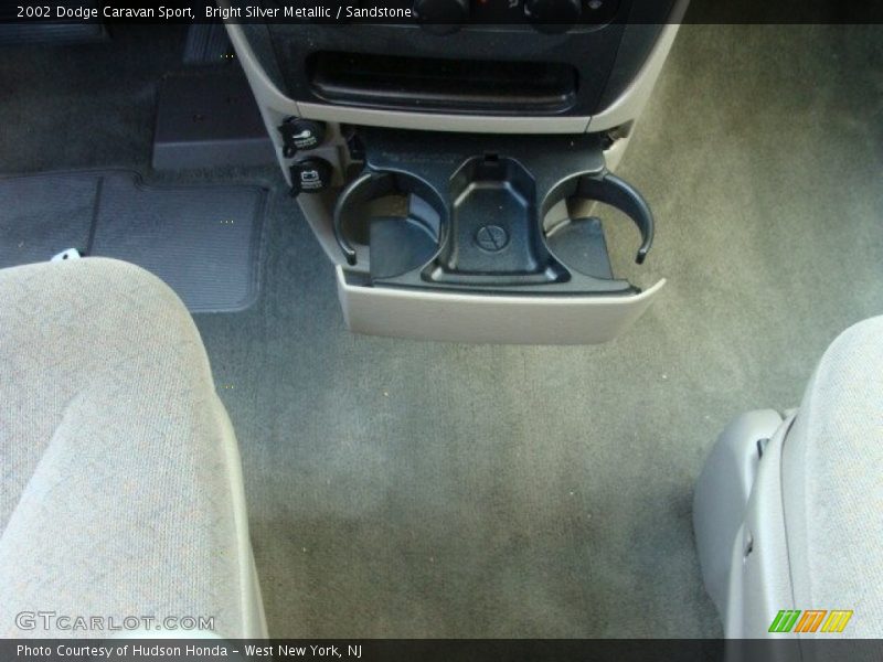 Bright Silver Metallic / Sandstone 2002 Dodge Caravan Sport