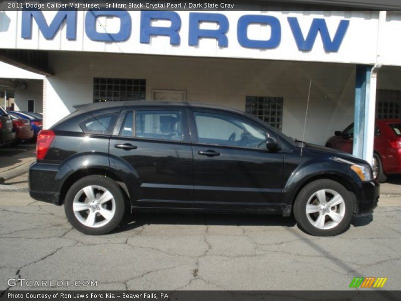 Brilliant Black Crystal Pearl / Dark Slate Gray 2011 Dodge Caliber Mainstreet
