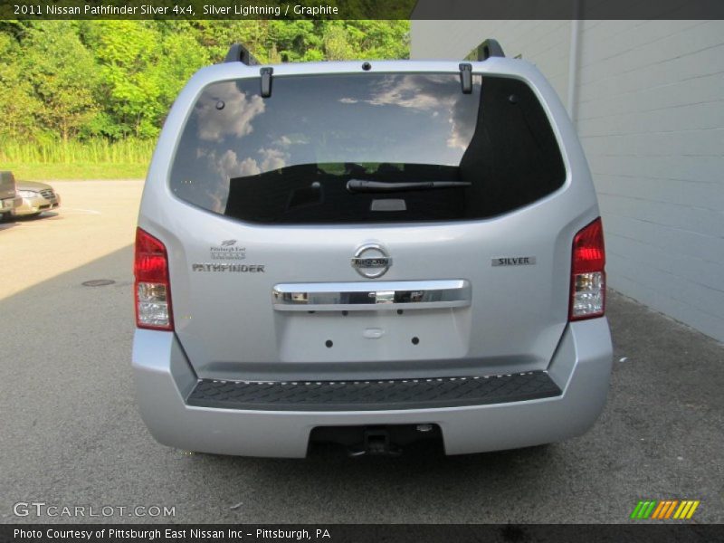 Silver Lightning / Graphite 2011 Nissan Pathfinder Silver 4x4