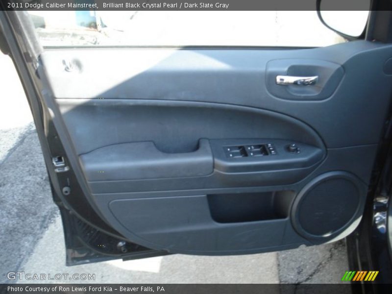 Brilliant Black Crystal Pearl / Dark Slate Gray 2011 Dodge Caliber Mainstreet