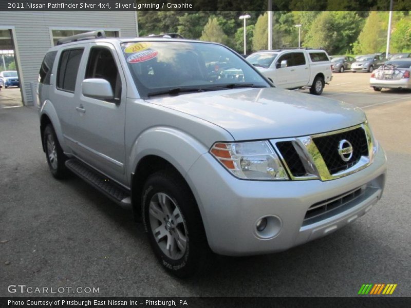 Silver Lightning / Graphite 2011 Nissan Pathfinder Silver 4x4