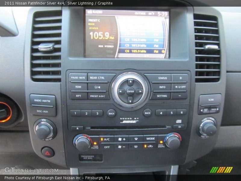 Silver Lightning / Graphite 2011 Nissan Pathfinder Silver 4x4