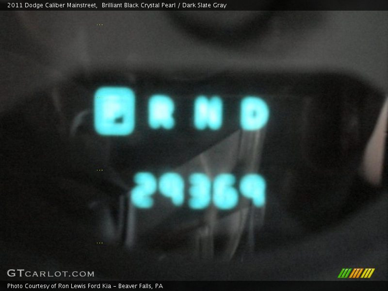 Brilliant Black Crystal Pearl / Dark Slate Gray 2011 Dodge Caliber Mainstreet