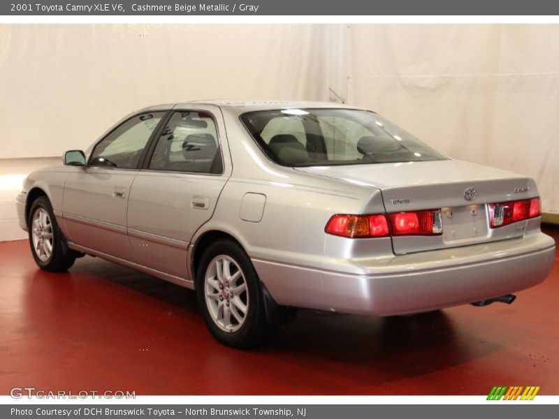 Cashmere Beige Metallic / Gray 2001 Toyota Camry XLE V6