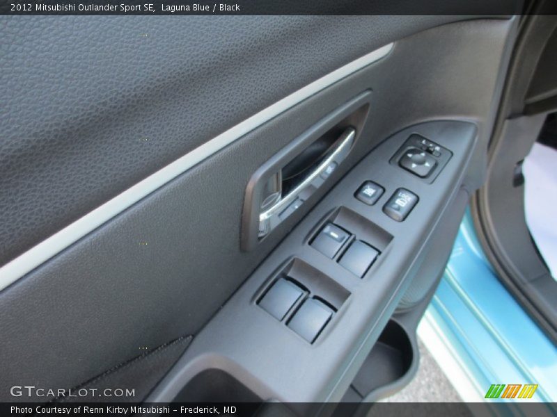 Controls of 2012 Outlander Sport SE