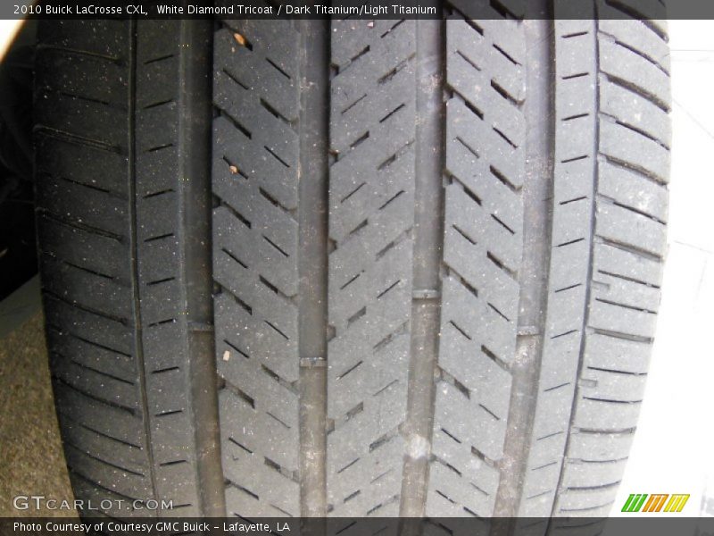 White Diamond Tricoat / Dark Titanium/Light Titanium 2010 Buick LaCrosse CXL