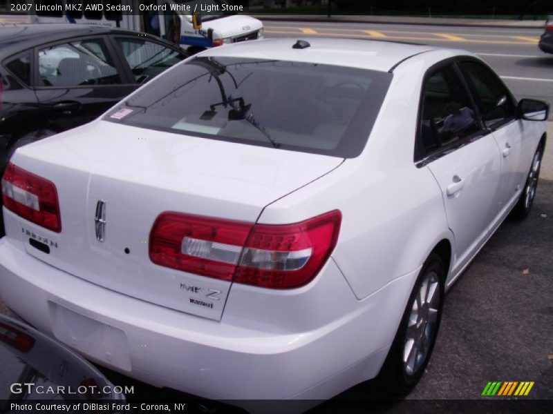 Oxford White / Light Stone 2007 Lincoln MKZ AWD Sedan