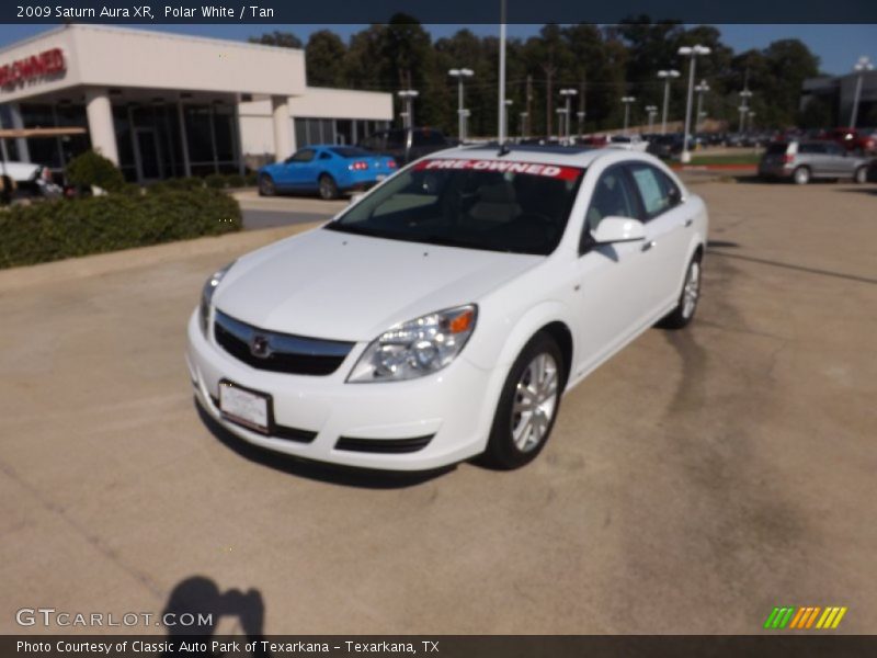 Polar White / Tan 2009 Saturn Aura XR