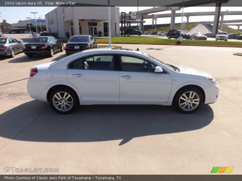 Polar White / Tan 2009 Saturn Aura XR