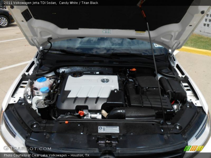 Candy White / Titan Black 2011 Volkswagen Jetta TDI Sedan