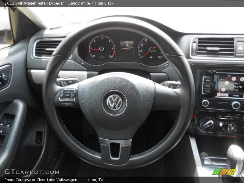Candy White / Titan Black 2011 Volkswagen Jetta TDI Sedan