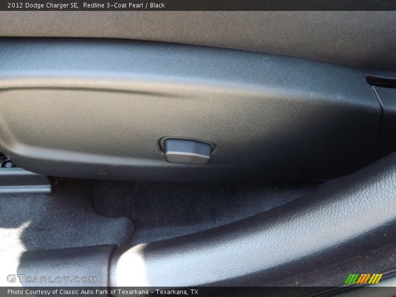 Redline 3-Coat Pearl / Black 2012 Dodge Charger SE