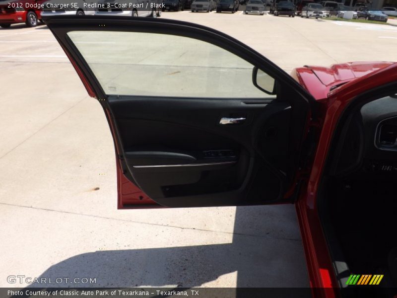 Redline 3-Coat Pearl / Black 2012 Dodge Charger SE