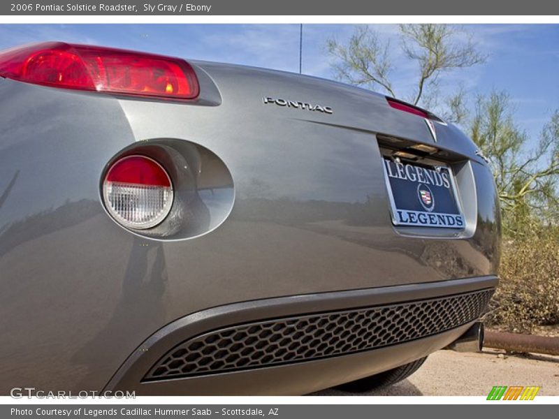 Sly Gray / Ebony 2006 Pontiac Solstice Roadster