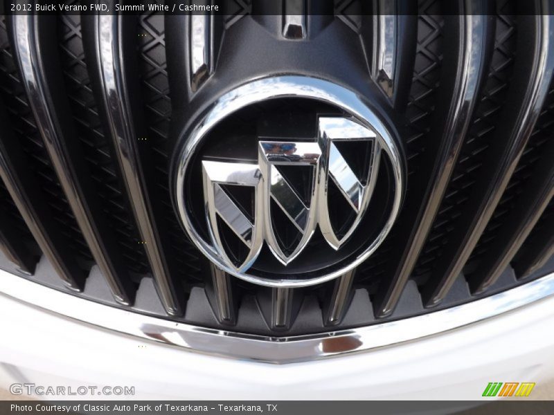 Summit White / Cashmere 2012 Buick Verano FWD