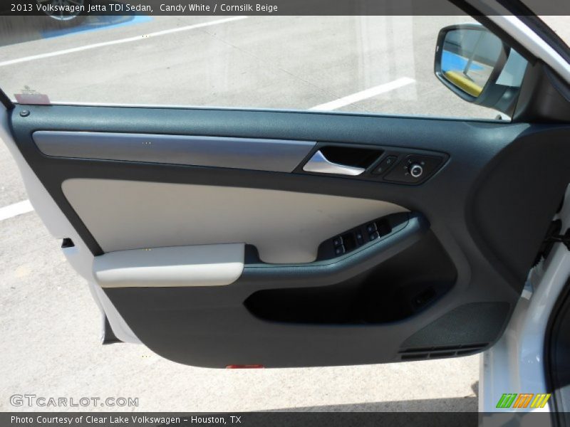 Door Panel of 2013 Jetta TDI Sedan