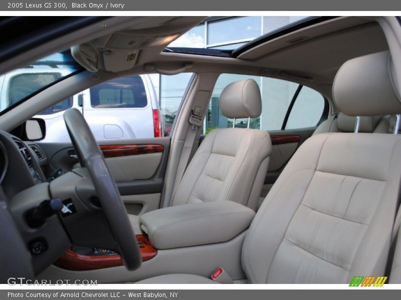 Black Onyx / Ivory 2005 Lexus GS 300