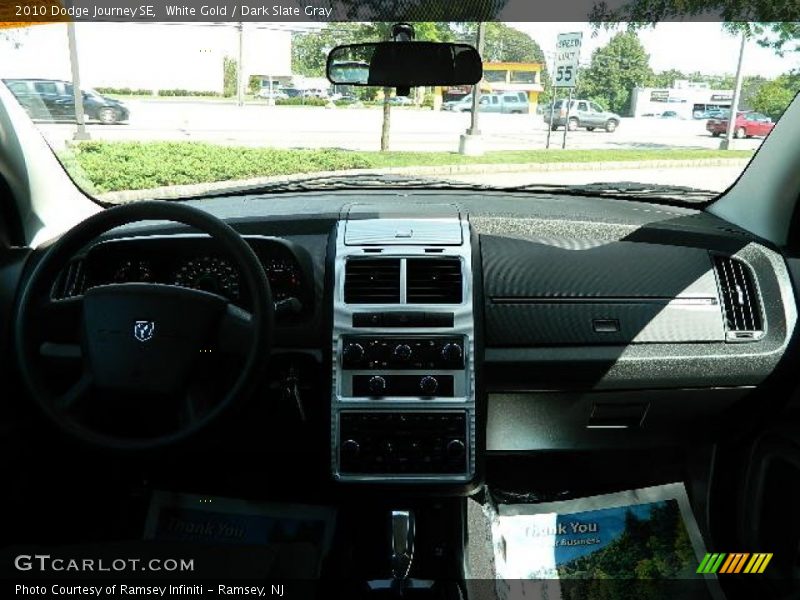 White Gold / Dark Slate Gray 2010 Dodge Journey SE