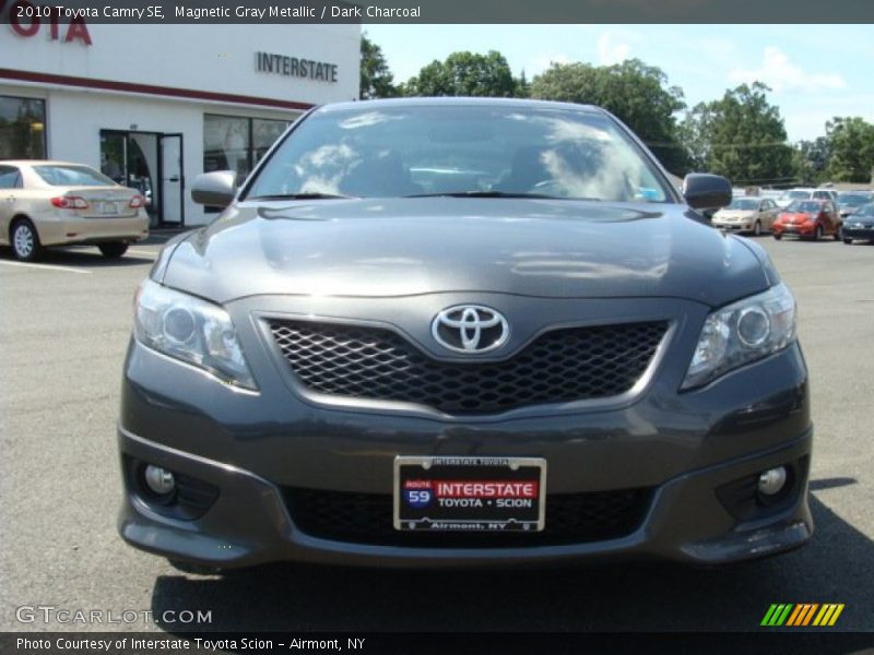 Magnetic Gray Metallic / Dark Charcoal 2010 Toyota Camry SE