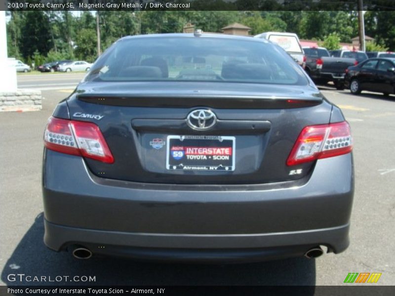 Magnetic Gray Metallic / Dark Charcoal 2010 Toyota Camry SE