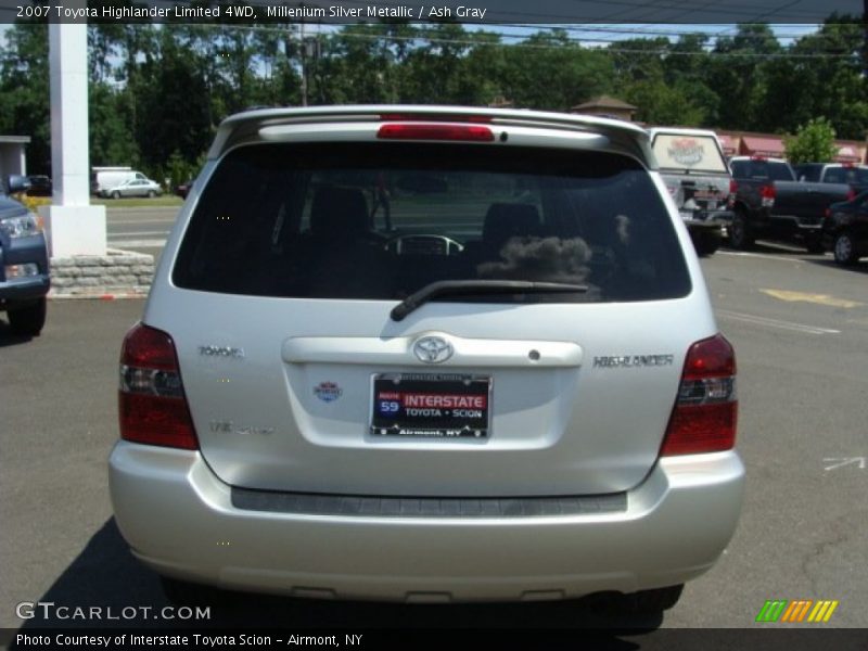 Millenium Silver Metallic / Ash Gray 2007 Toyota Highlander Limited 4WD