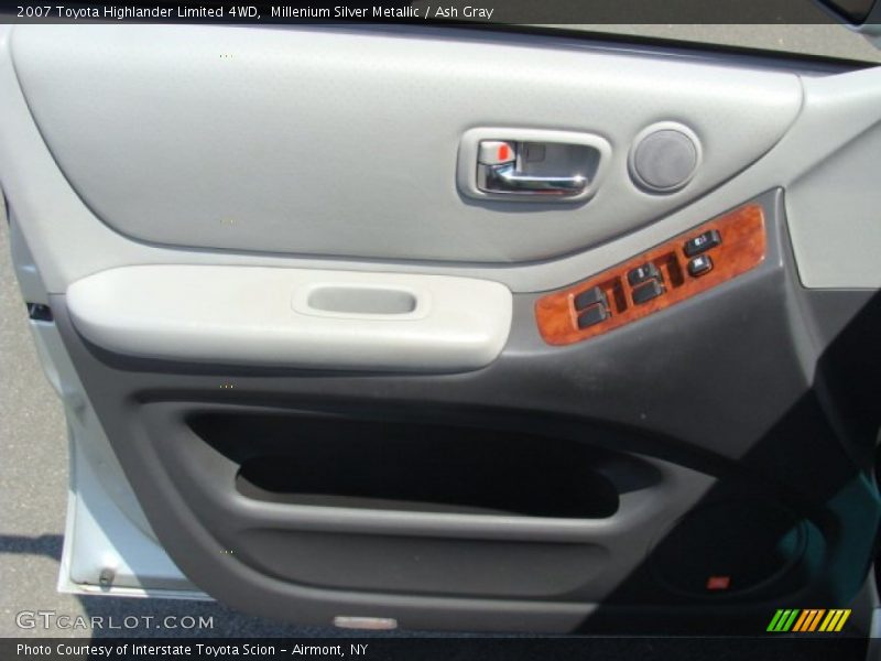 Millenium Silver Metallic / Ash Gray 2007 Toyota Highlander Limited 4WD
